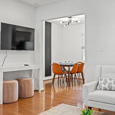 Вілла The Payne House Old Town, Metro, Free Parking Александрія Екстер'єр фото
